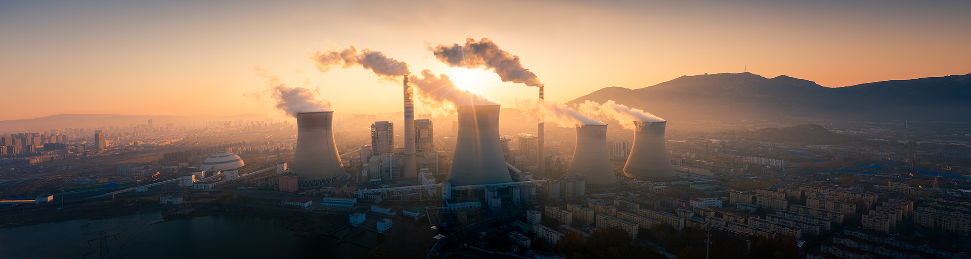 Power plant resize - AdobeStock 473125733.jpg